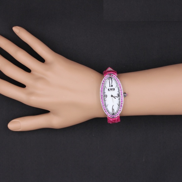 Pink Sapphire Diamond 1.90 Tcw Unisex Luxury Watch